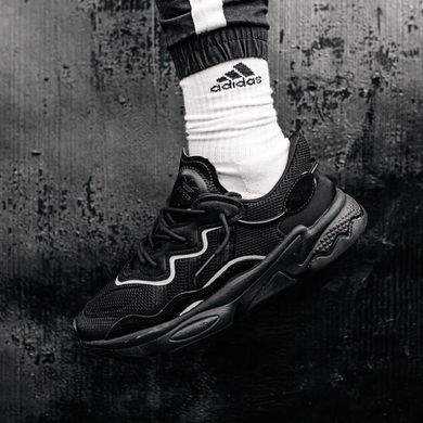 Чоловічі кросівки Adidas Ozweego Adiprene Triple Black, 40