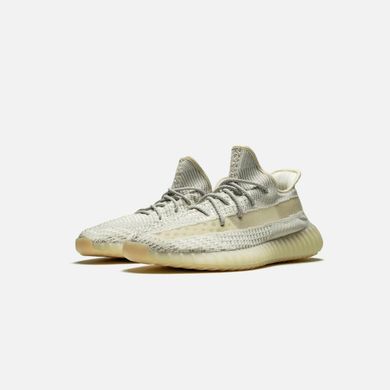 Жіночі кросівки Adidas Yeezy Boost 350 V2 Lundmark Reflective, 36